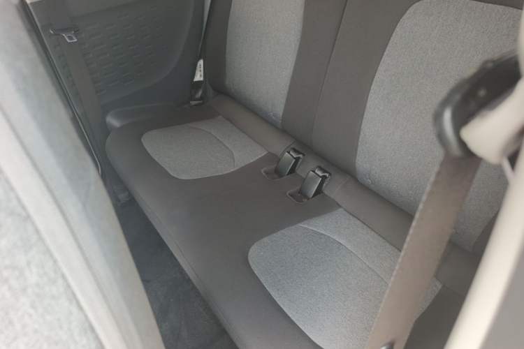 Used Wuling Hongguang MINIEV 2022 Macaron Premium Model – Lithium Iron Phosphate Left Rear Seat