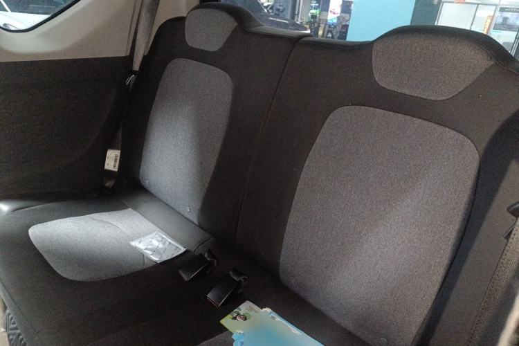 Used Wuling Hongguang MINIEV 2022 Macaron Premium Model – Lithium Iron Phosphate Left Rear Seat