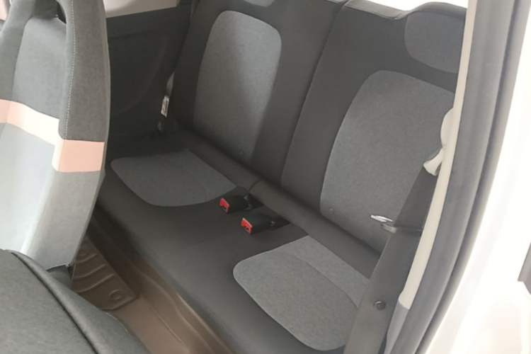 Used Wuling Hongguang MINIEV 2022 Macaron Premium Model – Lithium Ternary Battery Left Rear Seat