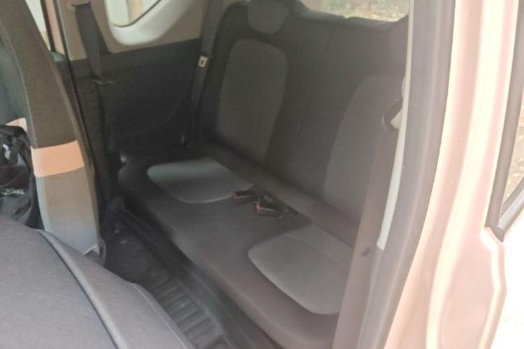 Used Wuling Hongguang MINIEV 2022 Macaron Premium Model – Lithium Iron Phosphate Left Rear Seat