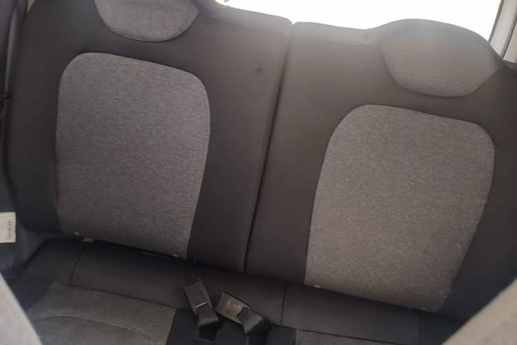 Used Wuling Hongguang MINIEV 2022 Macaron Premium Model – Lithium Iron Phosphate Left Rear Seat