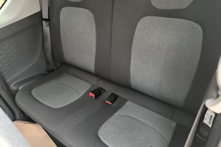 Used Wuling Hongguang MINIEV 2022 Macaron Fashion Model Lithium Iron Phosphate Left Rear Seat