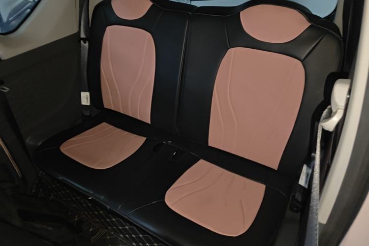 Used Wuling Hongguang MINIEV 2022 Macaron Premium Model – Lithium Iron Phosphate Left Rear Seat