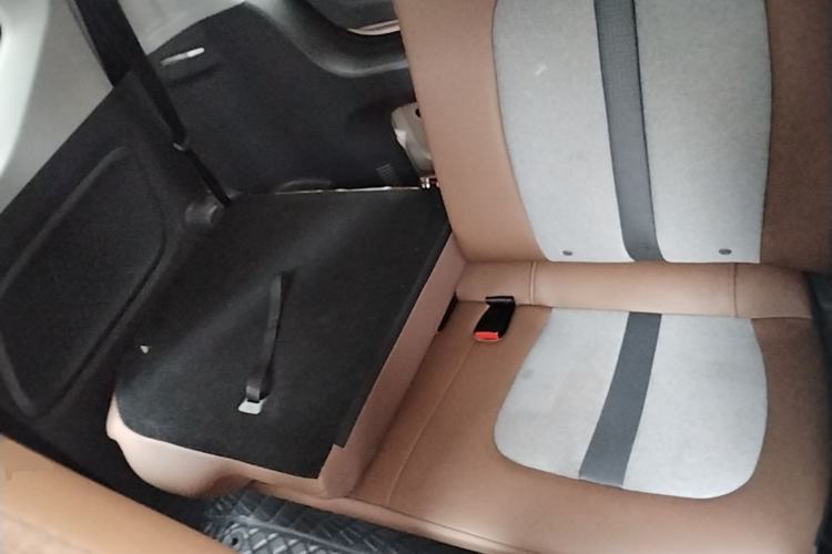 Used Wuling Hongguang MINIEV 2022 GAMEBOY 200km Gaming Edition with Lithium Iron Phosphate Left Rear Seat