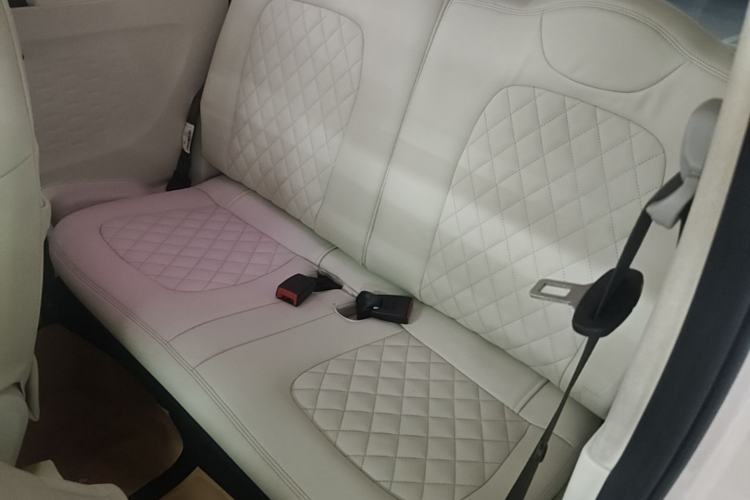 Used Wuling Hongguang MINIEV 2022 Macaron Premium Model – Lithium Iron Phosphate Left Rear Seat