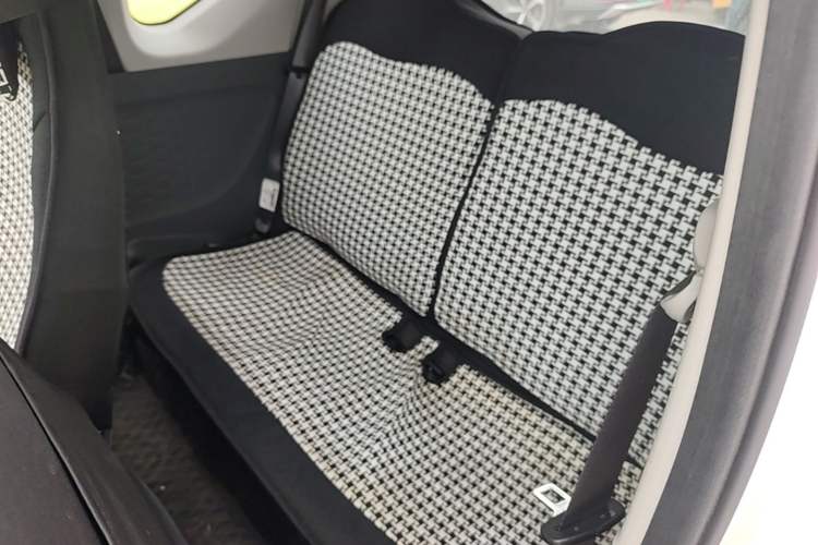 Used Wuling Hongguang MINIEV 2022 Macaron Premium Model – Lithium Iron Phosphate Left Rear Seat