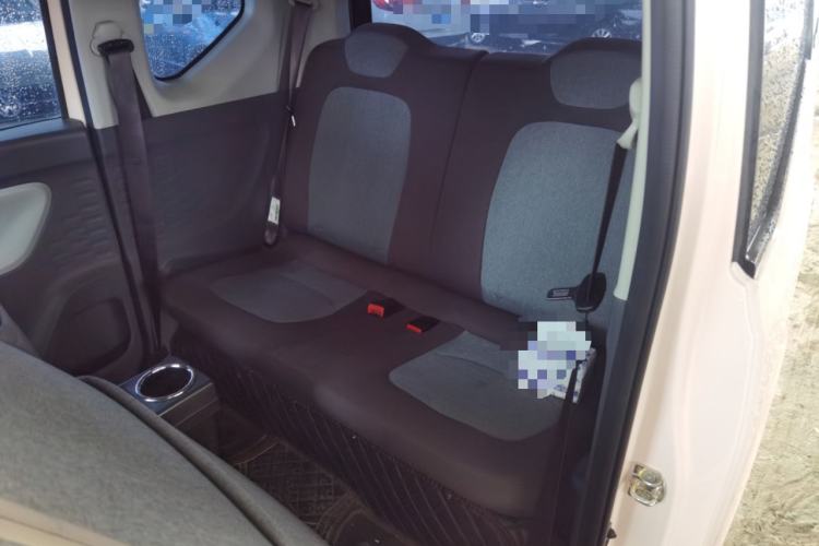 Used Wuling Hongguang MINIEV 2022 Macaron Fashion Model Lithium Iron Phosphate Left Rear Seat