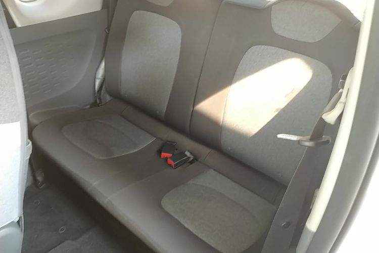 Used Wuling Hongguang MINIEV 2022 Macaron Premium Model – Lithium Iron Phosphate Left Rear Seat