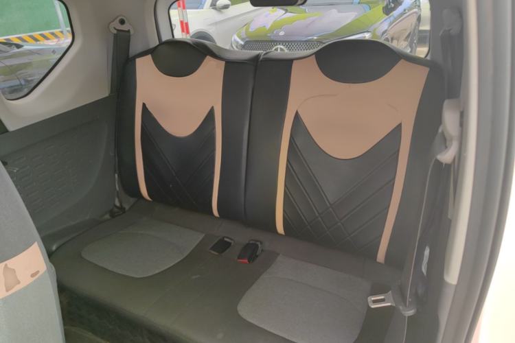 Used Wuling Hongguang MINIEV 2022 Macaron Fashion Model Lithium Iron Phosphate Left Rear Seat