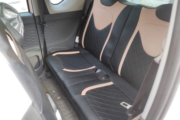 Used Wuling Hongguang MINIEV 2022 Macaron Premium Model – Lithium Iron Phosphate Left Rear Seat
