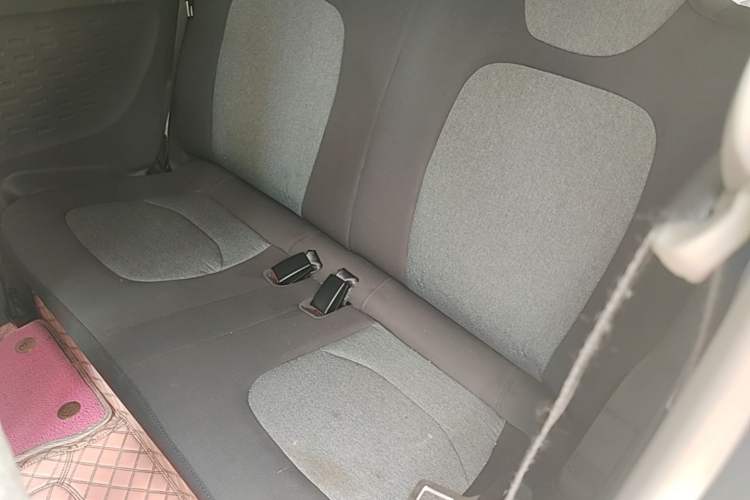 Used Wuling Hongguang MINIEV 2022 Macaron Premium Model – Lithium Iron Phosphate Left Rear Seat