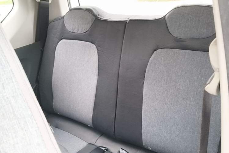 Used Wuling Hongguang MINIEV 2022 Macaron Premium Model – Lithium Iron Phosphate Left Rear Seat