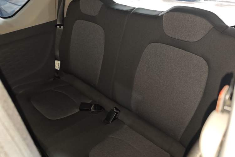 Used Wuling Hongguang MINIEV 2022 Macaron Premium Model – Lithium Ternary Battery Left Rear Seat
