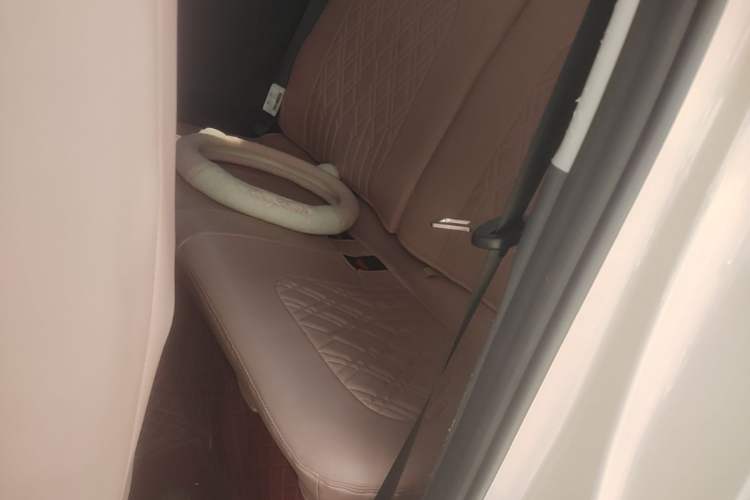Used Wuling Hongguang MINIEV 2022 Macaron Premium Model – Lithium Ternary Battery Left Rear Seat