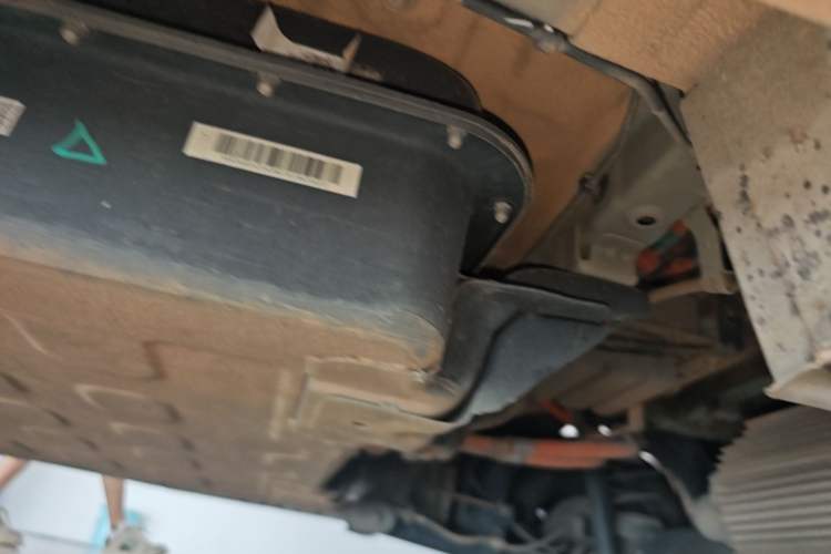 Used Wuling Hongguang MINIEV 2022 Macaron Fashion Model Lithium Iron Phosphate Left Side Sill