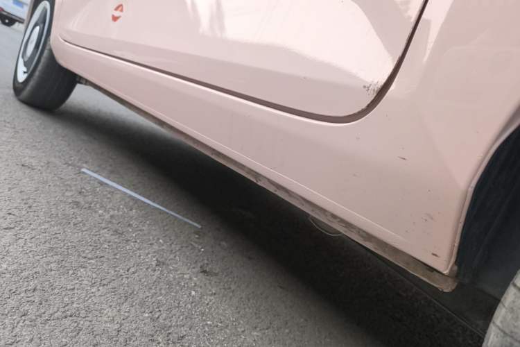 Used Wuling Hongguang MINIEV 2022 Macaron Fashion Model Lithium Iron Phosphate Left Side Sill