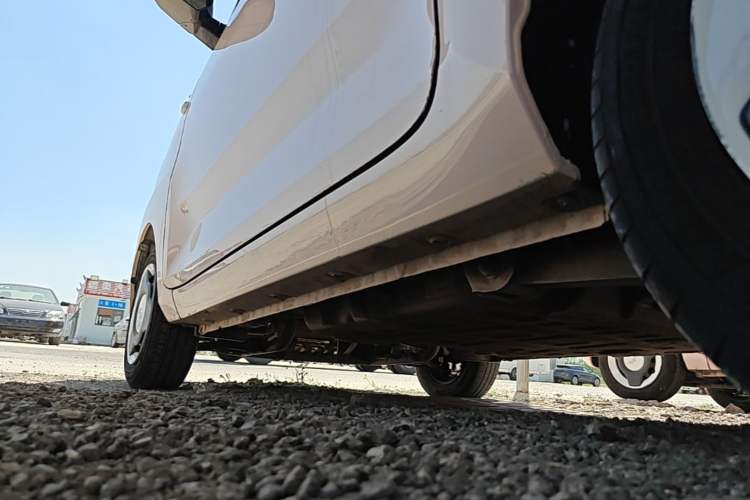 Used Wuling Hongguang MINIEV 2022 Macaron Premium Model – Lithium Iron Phosphate Left Side Sill