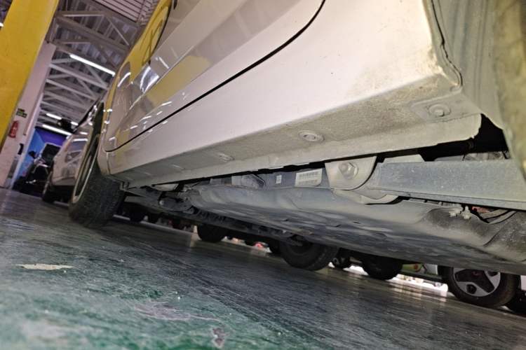 Used Wuling Hongguang MINIEV 2022 Macaron Premium Model – Lithium Iron Phosphate Left Side Sill