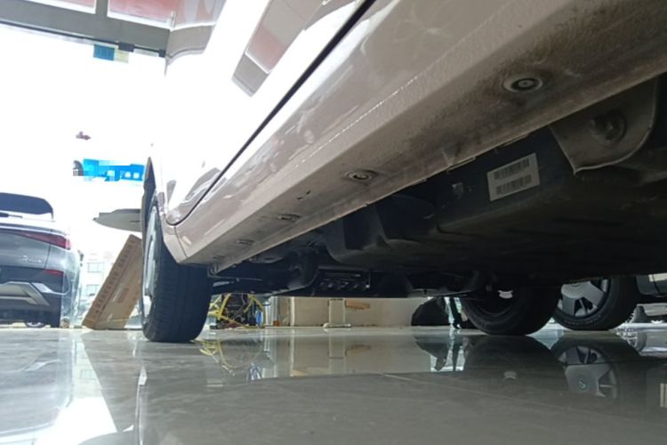 Used Wuling Hongguang MINIEV 2022 Macaron Premium Model – Lithium Ternary Battery Left Side Sill