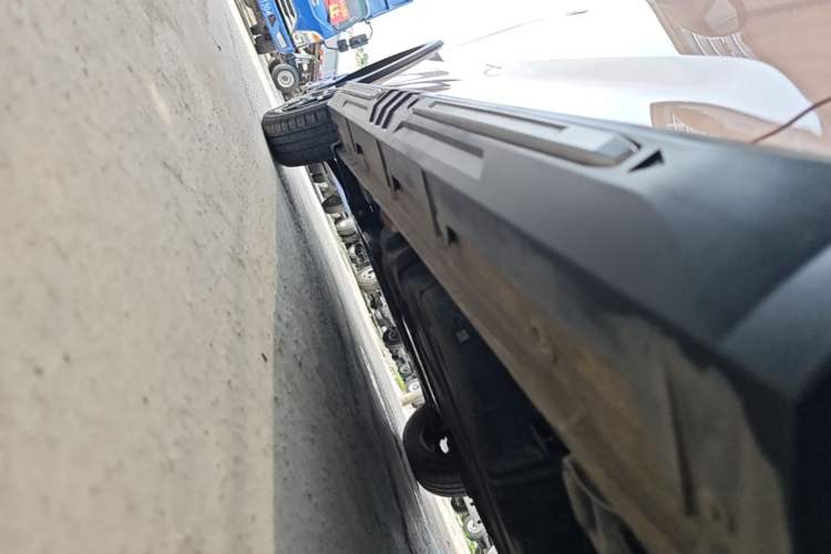 Used Wuling Hongguang MINIEV 2022 GAMEBOY 300km Enthusiast Model with Lithium Iron Phosphate Left Side Sill