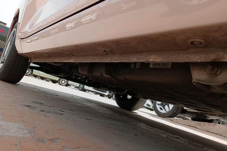 Used Wuling Hongguang MINIEV 2022 Macaron Premium Model – Lithium Iron Phosphate Left Side Sill
