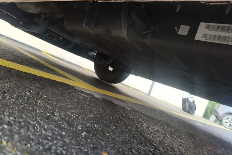 Used Wuling Hongguang MINIEV 2022 Macaron Premium Model – Lithium Iron Phosphate Left Side Sill