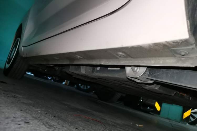 Used Wuling Hongguang MINIEV 2022 Macaron Premium Model – Lithium Iron Phosphate Left Side Sill