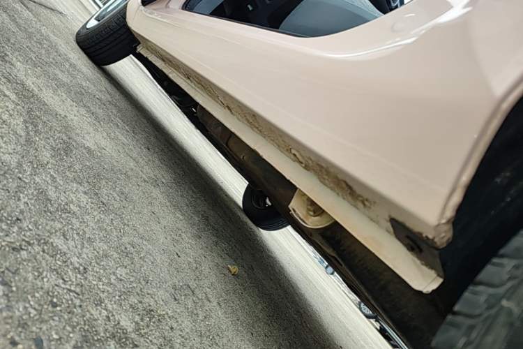 Used Wuling Hongguang MINIEV 2022 Macaron Premium Model – Lithium Iron Phosphate Left Side Sill