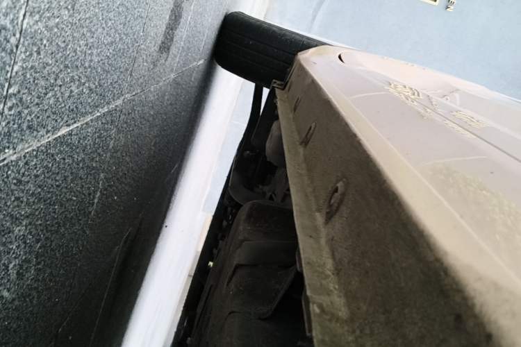 Used Wuling Hongguang MINIEV 2022 Macaron Premium Model – Lithium Iron Phosphate Left Side Sill