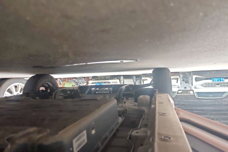 Used Wuling Hongguang MINIEV 2022 Macaron Fashion Edition Lithium-Nickel-Cobalt-Alpha-oxide Left Side Sill