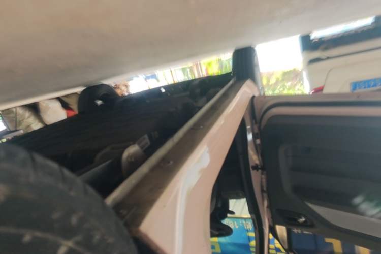 Used Wuling Hongguang MINIEV 2022 Macaron Premium Model – Lithium Iron Phosphate Left Side Sill