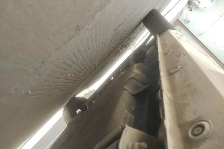 Used Wuling Hongguang MINIEV 2022 Macaron Premium Model – Lithium Ternary Battery Left Side Sill