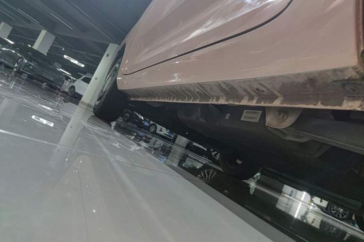 Used Wuling Hongguang MINIEV 2022 Macaron Premium Model – Lithium Iron Phosphate Left Side Sill
