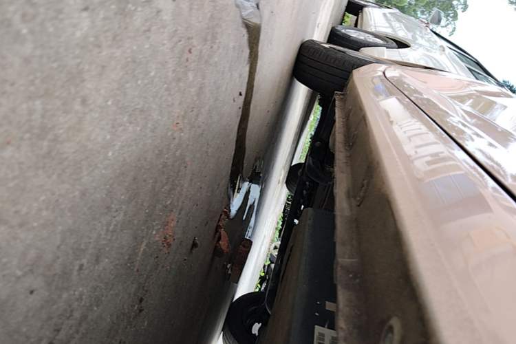 Used Wuling Hongguang MINIEV 2022 Macaron Fashion Model Lithium Iron Phosphate Left Side Sill