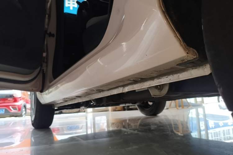 Used Wuling Hongguang MINIEV 2022 Macaron Premium Model – Lithium Iron Phosphate Left Side Sill
