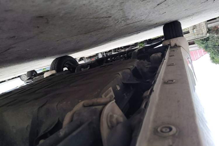 Used Wuling Hongguang MINIEV 2022 Macaron Premium Model – Lithium Iron Phosphate Left Side Sill