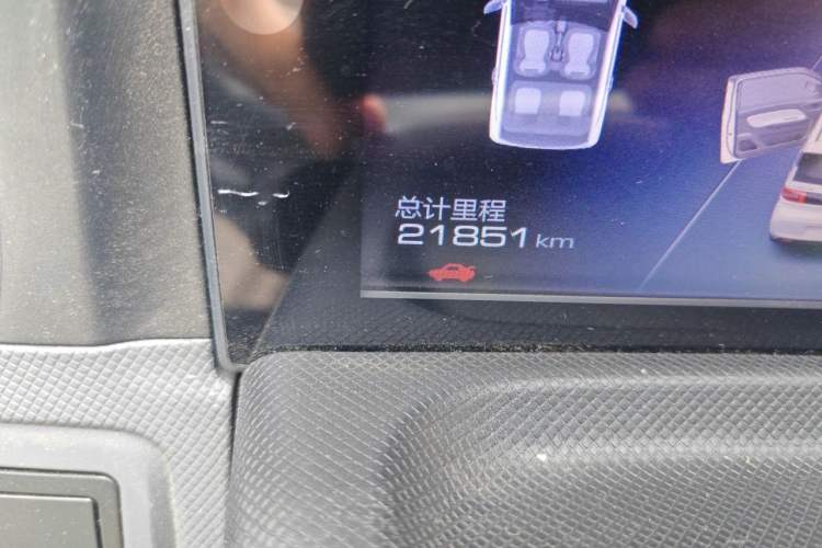 Used Wuling Hongguang MINIEV 2022 Macaron Premium Model – Lithium Iron Phosphate Odometer Close Up