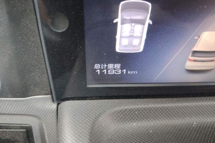 Used Wuling Hongguang MINIEV 2022 Macaron Premium Model – Lithium Iron Phosphate Odometer Close Up