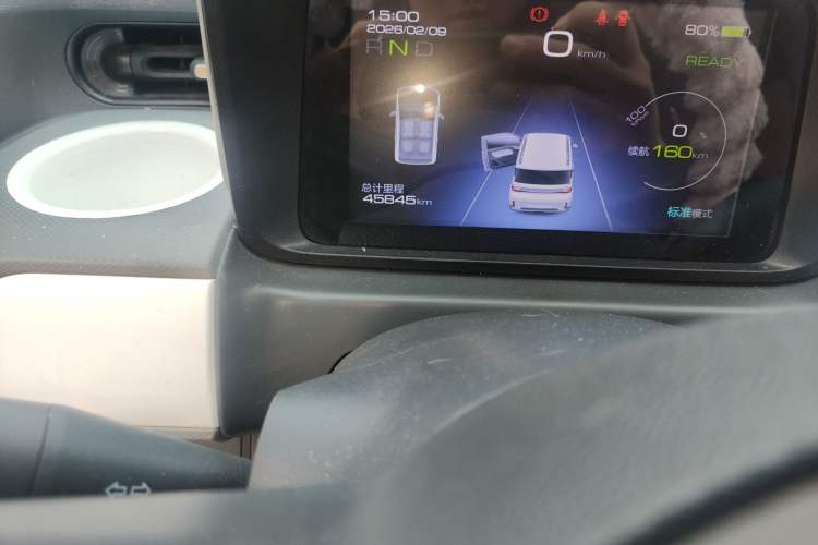 Used Wuling Hongguang MINIEV 2022 GAMEBOY 200km Gaming Edition with Lithium Iron Phosphate Odometer Close Up
