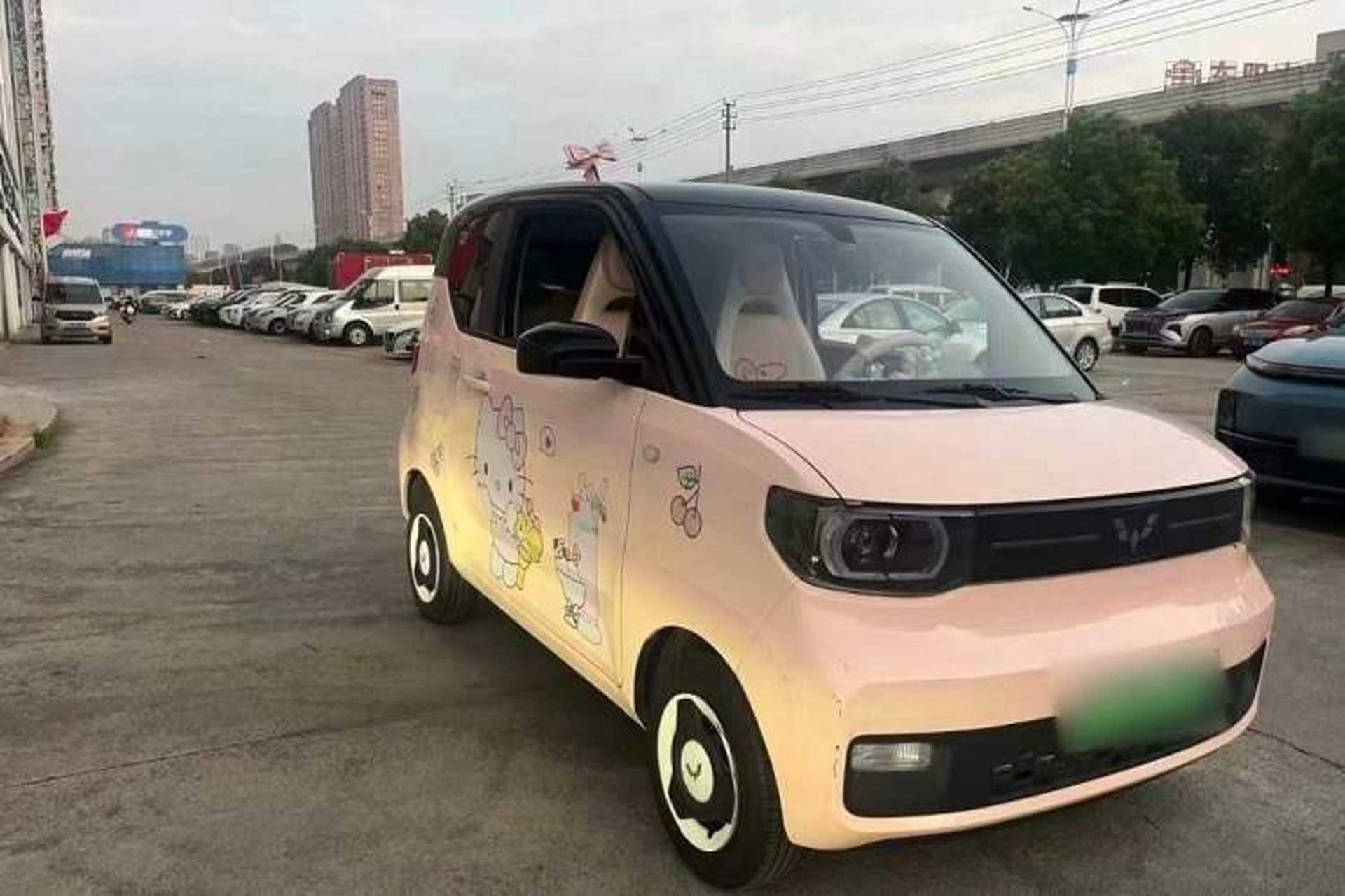 Used Wuling Hongguang MINIEV 2022 Macaron Premium Model – Lithium Iron Phosphate Exterior 2