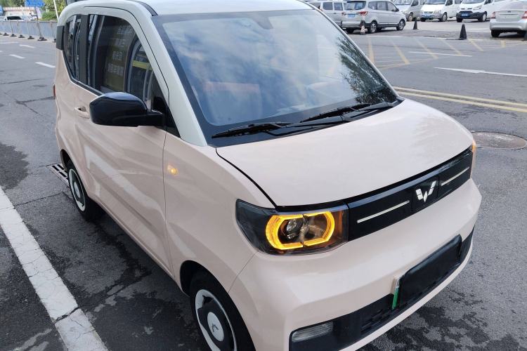 Used Wuling Hongguang MINIEV 2022 Macaron Premium Model – Lithium Iron Phosphate Exterior 2