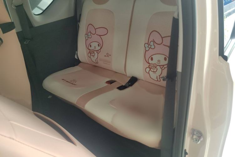 Used Wuling Hongguang MINIEV 2022 Macaron Premium Model – Lithium Iron Phosphate Interior 2
