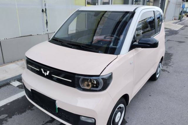 Used Wuling Hongguang MINIEV 2022 Macaron Premium Model – Lithium Iron Phosphate