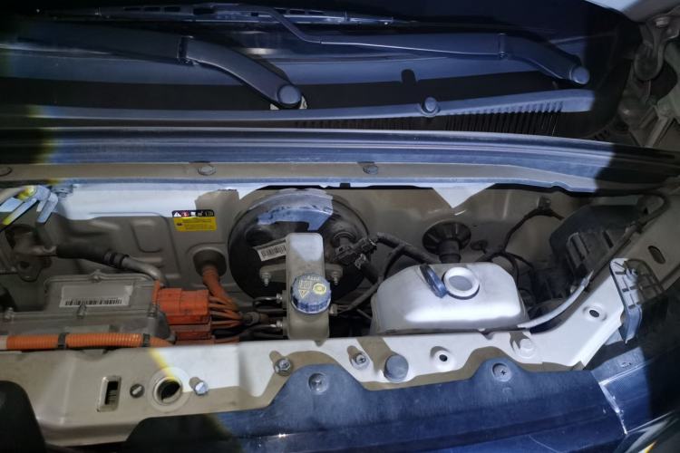 Used Wuling Hongguang MINIEV 2022 Macaron Premium Model – Lithium Iron Phosphate Engine Bay Left