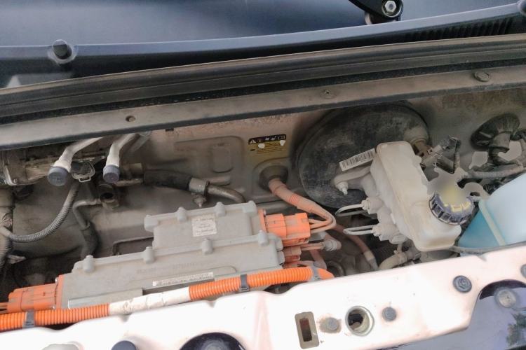 Used Wuling Hongguang MINIEV 2022 Macaron Premium Model – Lithium Iron Phosphate Engine Bay