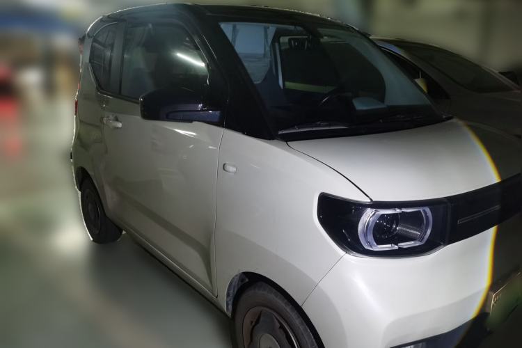 Used Wuling Hongguang MINIEV 2022 Macaron Premium Model – Lithium Iron Phosphate Front Right 45 Deg