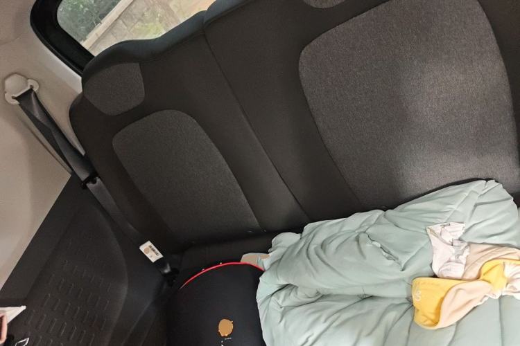 Used Wuling Hongguang MINIEV 2022 Macaron Premium Model – Lithium Iron Phosphate Left Rear Seat