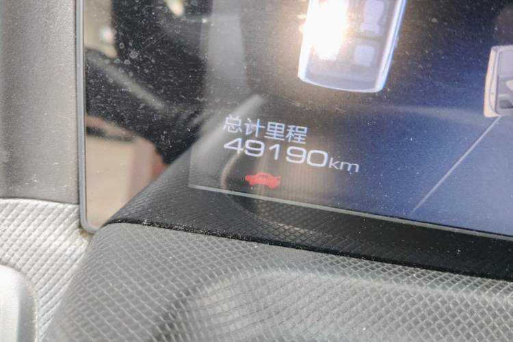 Used Wuling Hongguang MINIEV 2022 Macaron Premium Model – Lithium Iron Phosphate Odometer Close Up