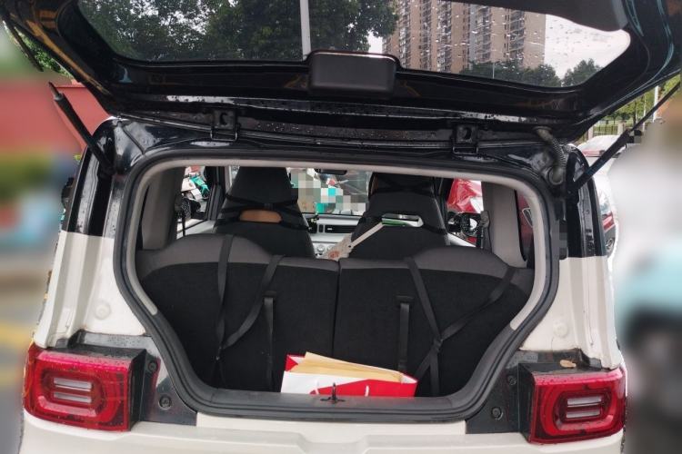 Used Wuling Hongguang MINIEV 2022 Macaron Premium Model – Lithium Iron Phosphate Trunk