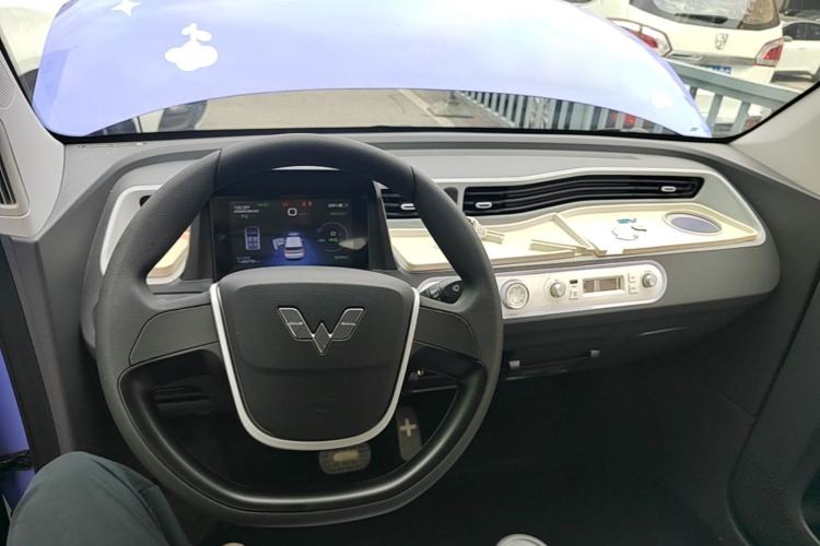 Used Wuling Hongguang MINIEV 2022 Macaron-Color Edition Lithium Iron Phosphate Center Console